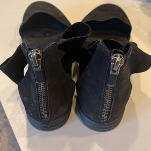 Eileen Fisher dressy suede sandal / shoe